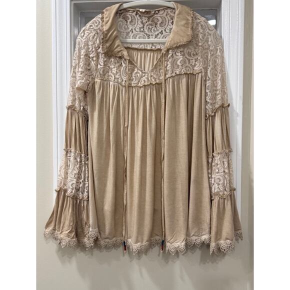 POL Blouse - Picture 1 of 4